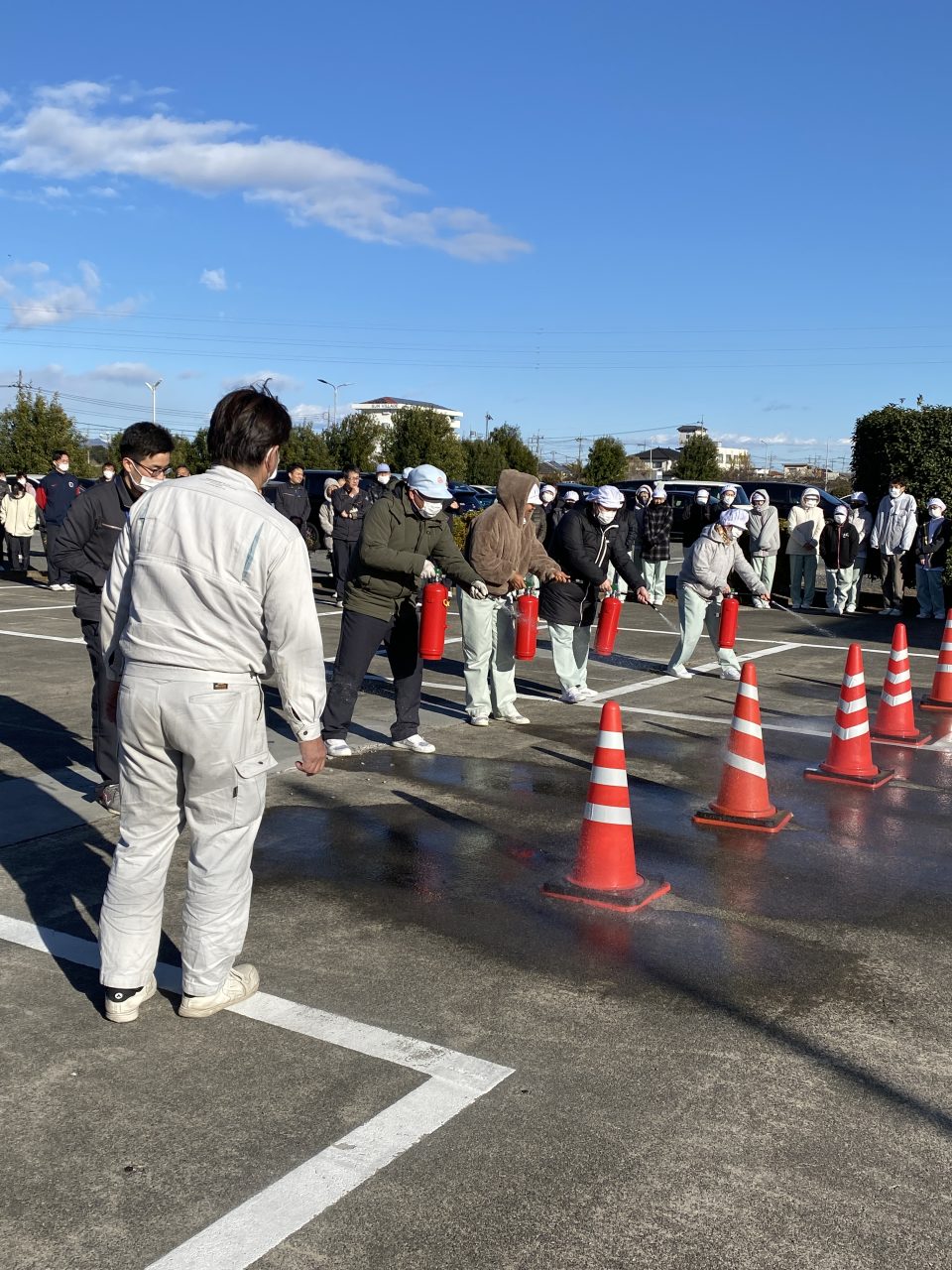 消防避難訓練を行いました